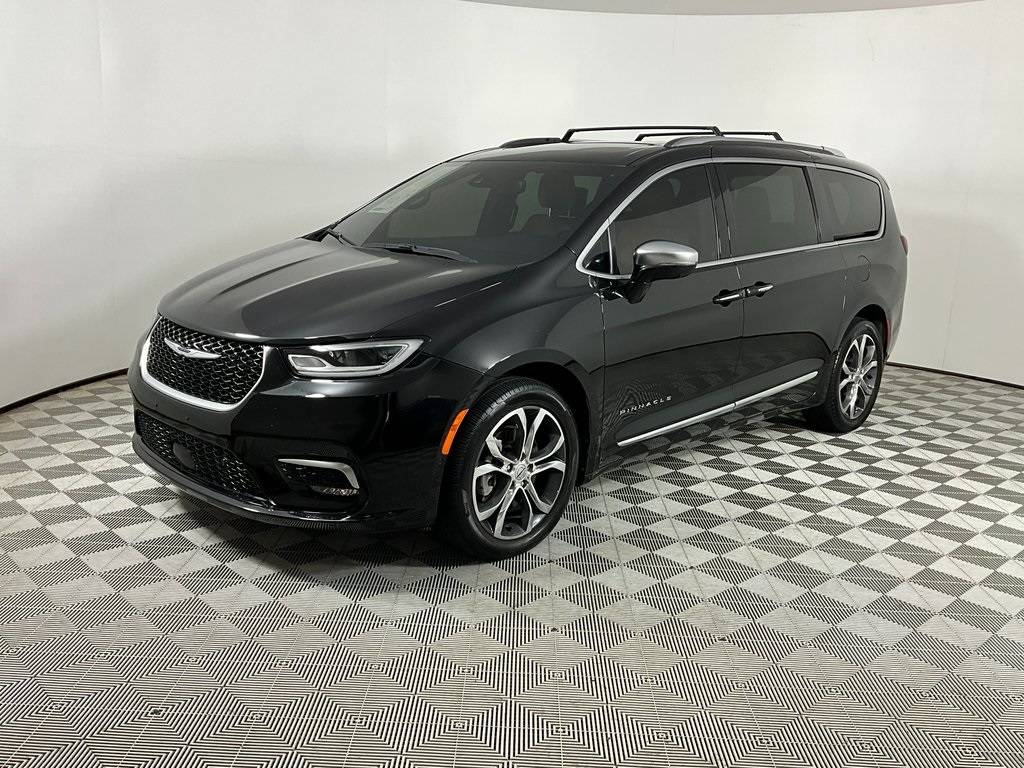 2022 Chrysler Pacifica Pinnacle — Minivan — 17,506 mi — North Miami, FL