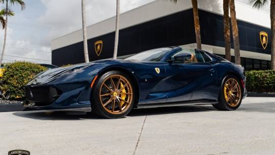 2023 Ferrari 812 GTS Base