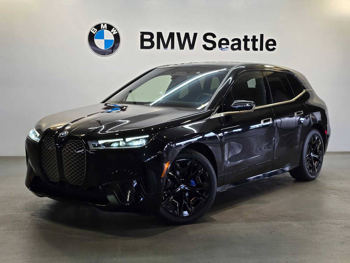 2024 BMW iX M60 — SUV — 36,090 mi — Seattle, WA
