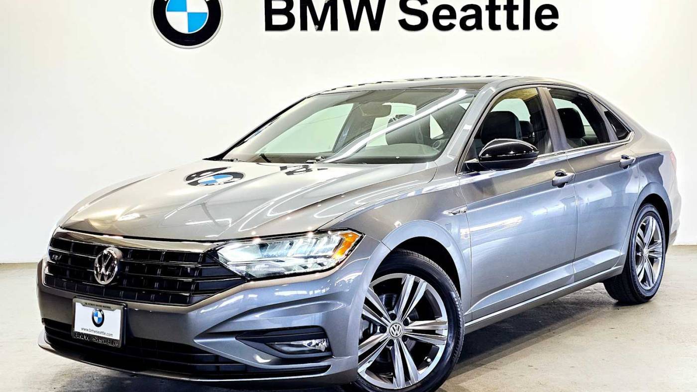 2021 Volkswagen Jetta R-Line — Sedan — 20,032 mi — Seattle, WA