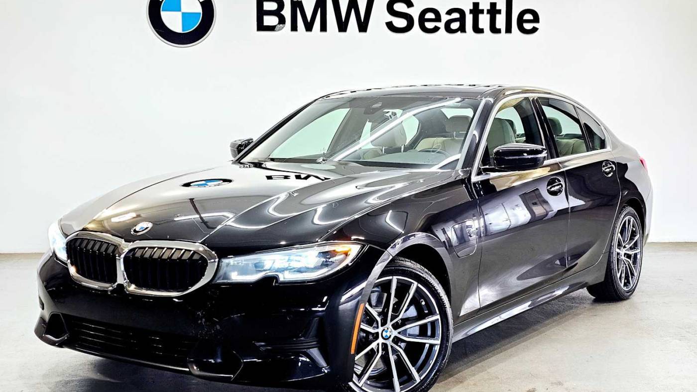 2021 BMW 3 Series 330e — Sedan — 33,944 mi — Seattle, WA