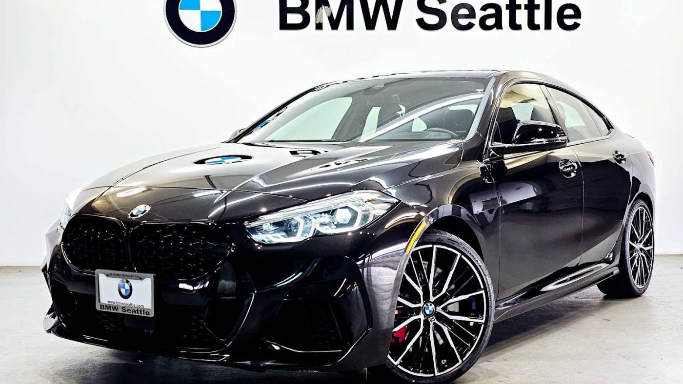 2024 BMW 2 Series M235i — Coupe — 7,650 mi — Seattle, WA