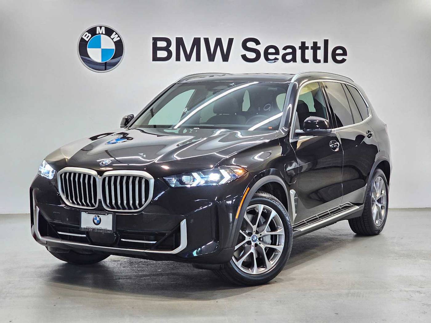 2025 BMW X5 50e — SUV — 26,560 mi — Seattle, WA