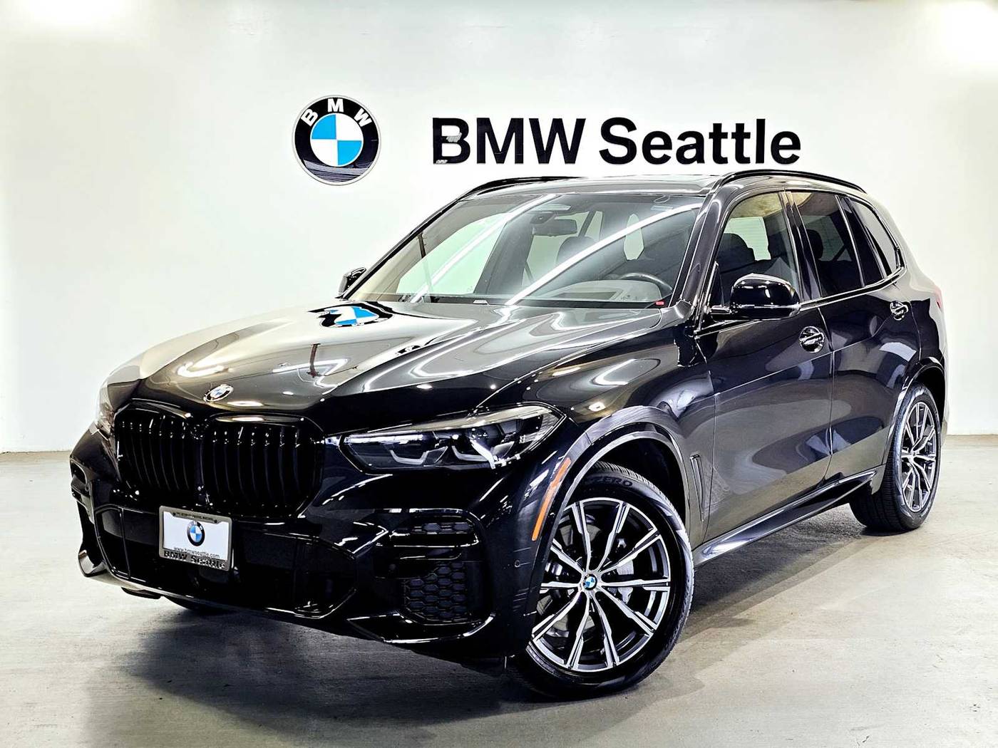 2022 BMW X5 40i — SUV — 18,065 mi — Seattle, WA