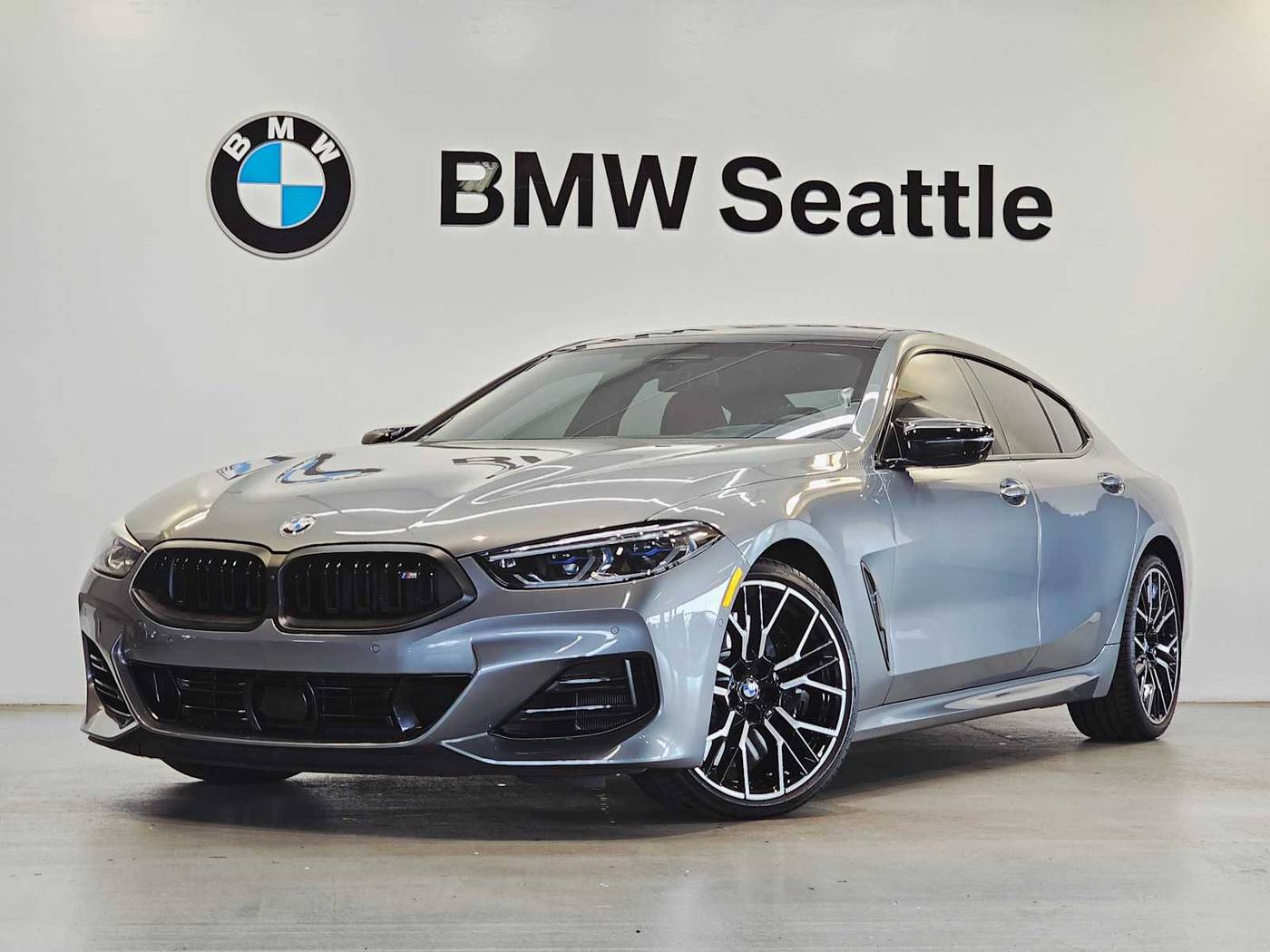 2024 BMW 8 Series M850i — Sedan — 13,033 mi — Seattle, WA