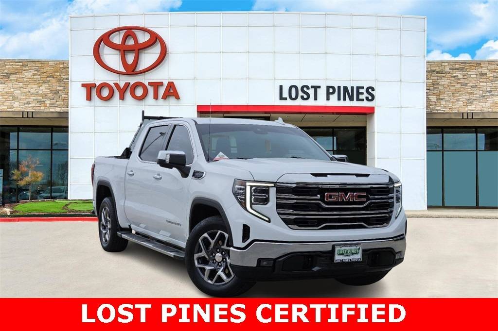 2022 GMC Sierra 1500 SLT — Pickup Truck — 27,032 mi — Bastrop, TX