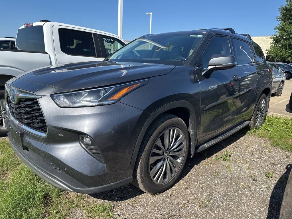 2021 Toyota Highlander Hybrid Platinum — SUV — 42,337 mi — Bastrop, TX