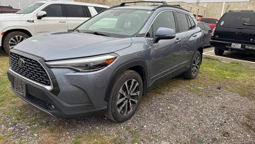 2022 Toyota Corolla Cross XLE — SUV — 72,568 mi — Bastrop, TX