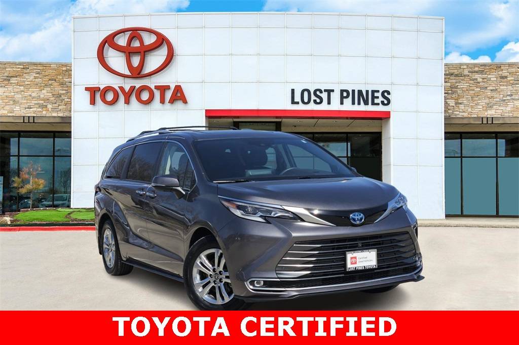 2022 Toyota Sienna Platinum — Minivan — 44,541 mi — Bastrop, TX