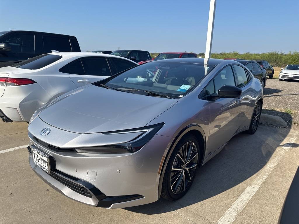 2024 Toyota Prius Limited — Hatchback — 17,672 mi — Bastrop, TX