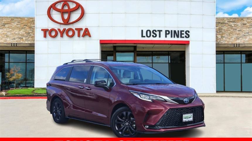 2024 Toyota Sienna XSE — Minivan — 7,181 mi — Bastrop, TX