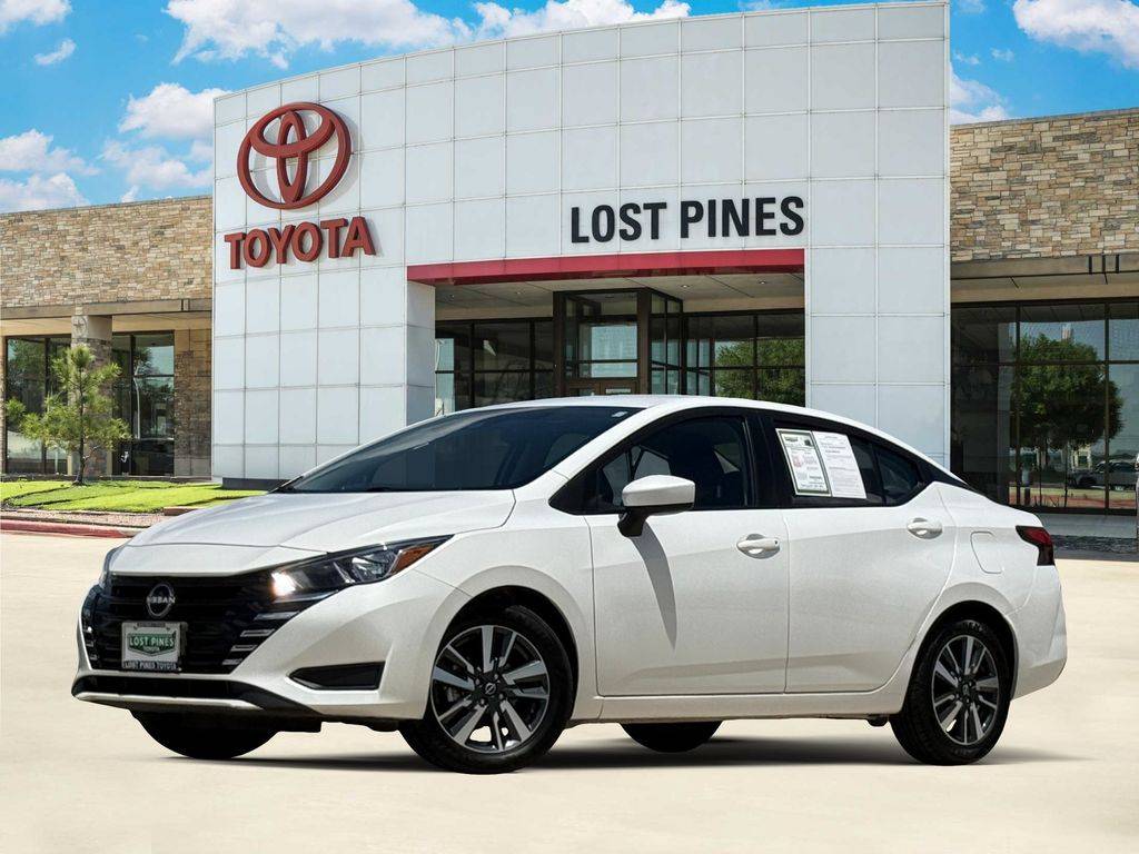 2024 Nissan Versa SV