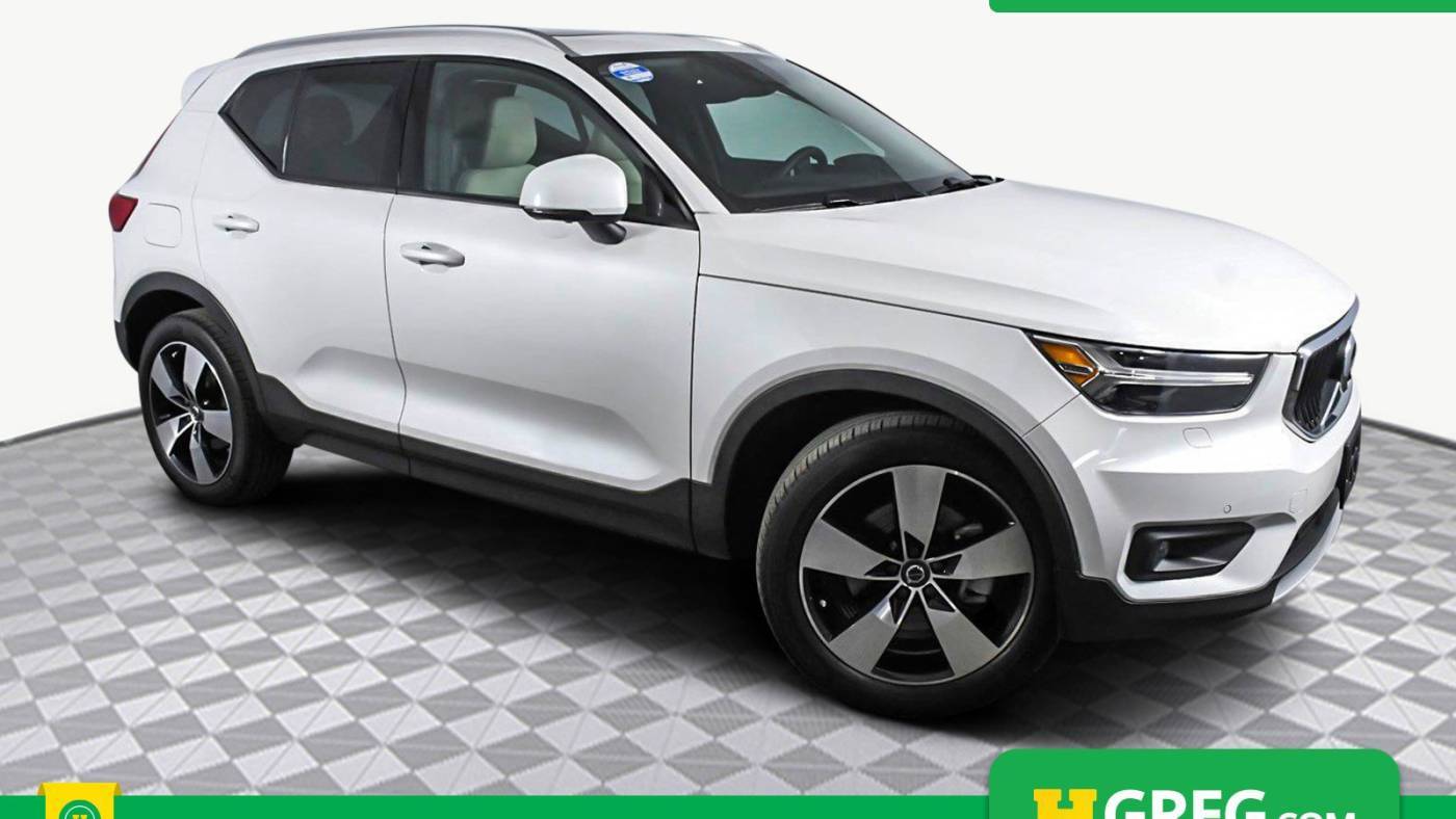2022 Volvo XC40 Momentum — SUV — 58,481 mi — Doral, FL