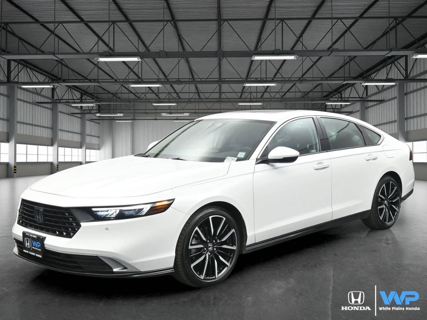2025 Honda Accord Hybrid Touring — Sedan — 5,945 mi — White Plains, NY