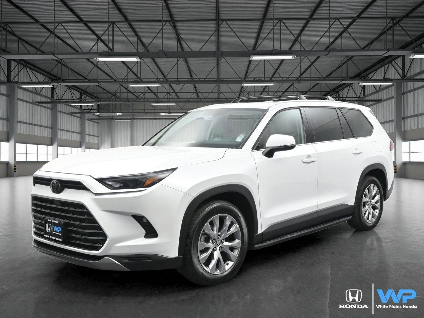 2025 Toyota Grand Highlander Limited — SUV — 8,378 mi — White Plains, NY