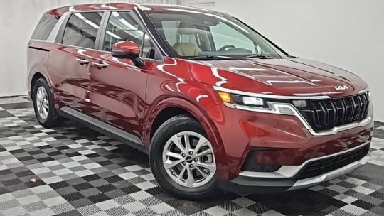 2023 Kia Carnival LXS — Minivan — 35,044 mi — Coral Springs, FL