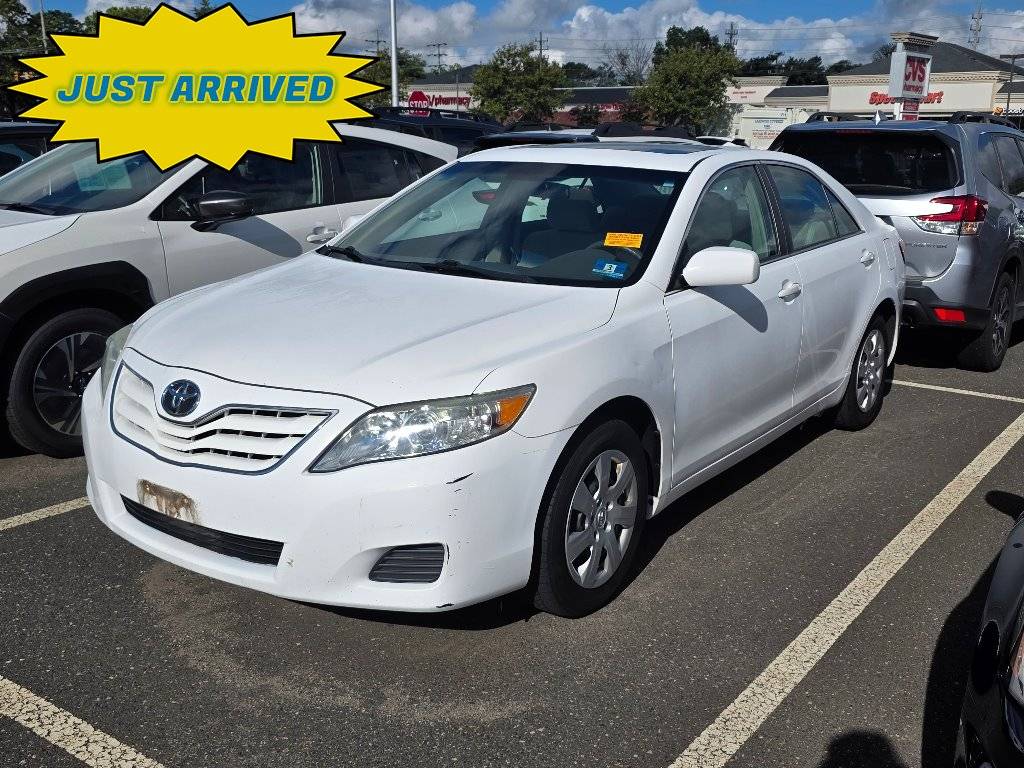 2010 Toyota Camry Base — Sedan — 114,146 mi — Lakewood, NJ