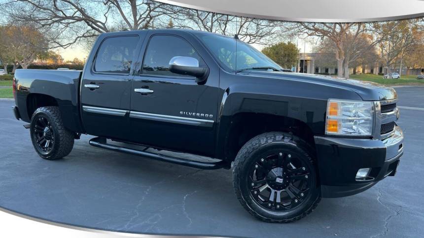 2011 Chevrolet Silverado 1500 LT — Pickup Truck — 109,363 mi — Costa Mesa, CA