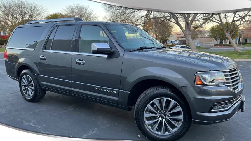 2017 Lincoln Navigator Select — SUV — 29,413 mi — Costa Mesa, CA
