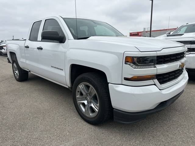 2017 Chevrolet Silverado 1500 Custom — Pickup Truck — 123,944 mi — Glendora, CA
