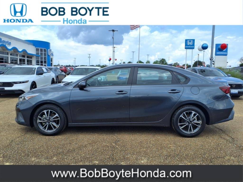 2023 Kia Forte LXS — Sedan — 21,606 mi — Brandon, MS