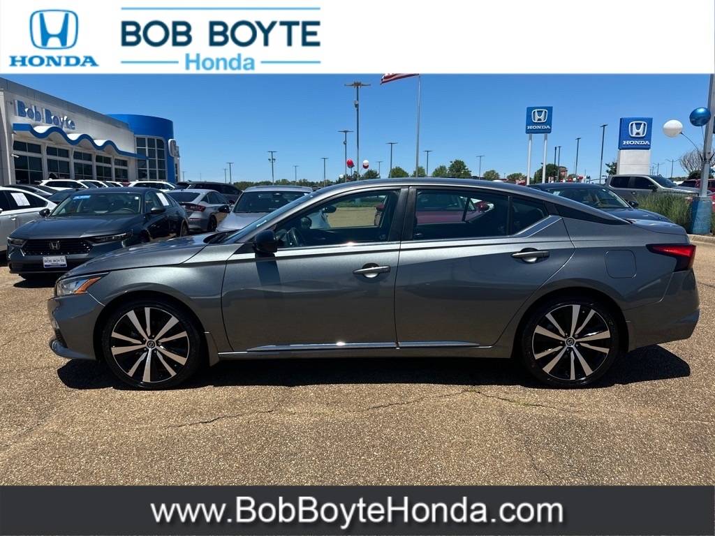 2022 Nissan Altima SR — Sedan — 83,306 mi — Brandon, MS