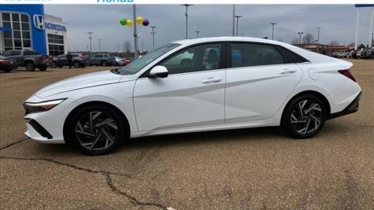 2024 Hyundai Elantra Limited — Sedan — 26,071 mi — Brandon, MS