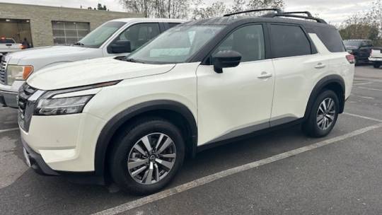 2024 Nissan Pathfinder SL — SUV — 7,331 mi — Greeneville, TN