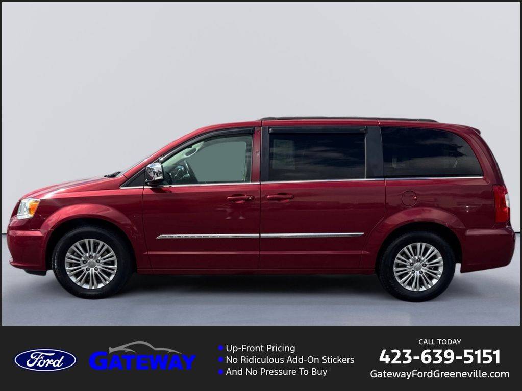 2015 Chrysler Town & Country Touring-L — Minivan — 117,839 mi — Greeneville, TN