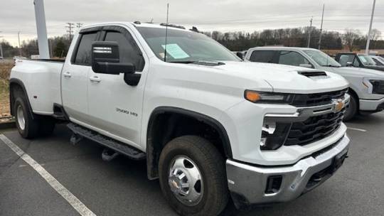 2024 Chevrolet Silverado 3500HD LT — Pickup Truck — 11,000 mi — Greeneville, TN