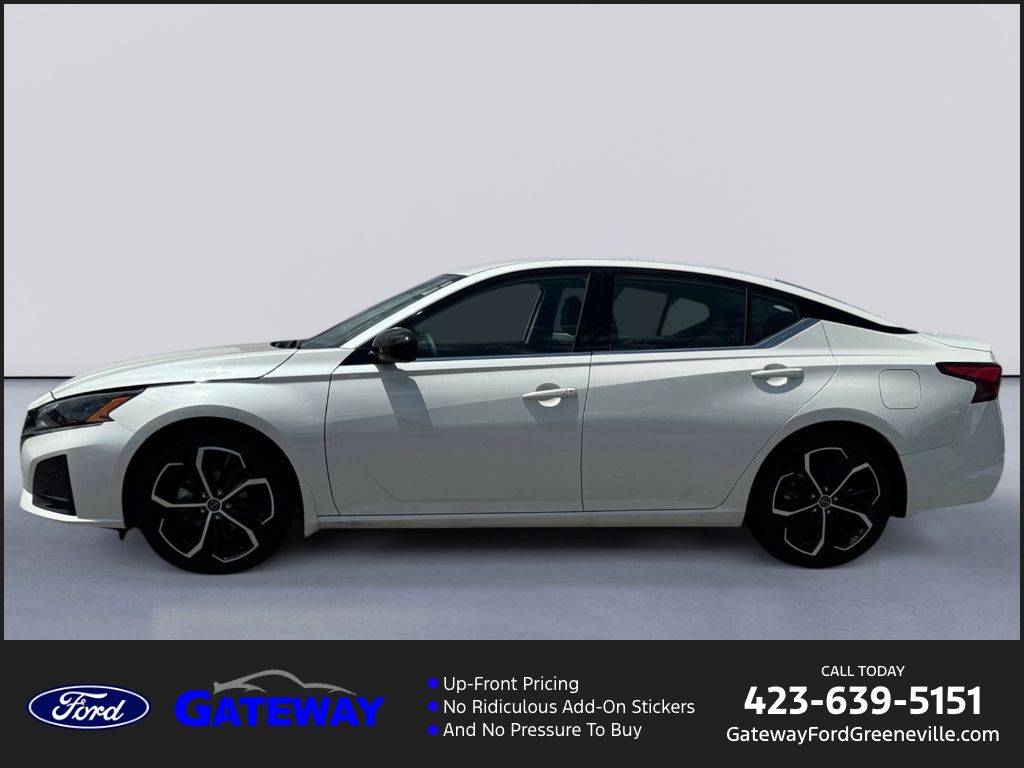 2025 Nissan Altima SR — Sedan — 5,633 mi — Greeneville, TN
