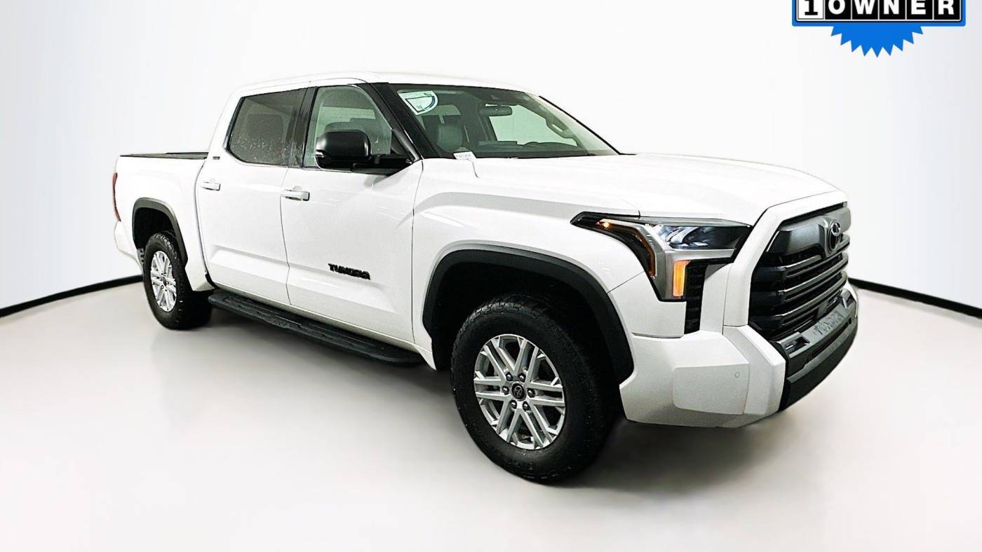 2022 Toyota Tundra SR5 — Pickup Truck — 34,813 mi — Flemington, NJ