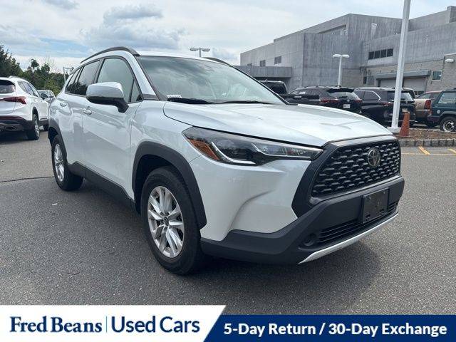2022 Toyota Corolla Cross LE — SUV — 20,523 mi — Flemington, NJ