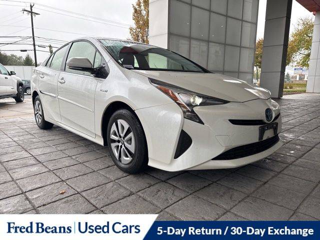 2017 Toyota Prius Four — Hatchback — 25,911 mi — Flemington, NJ