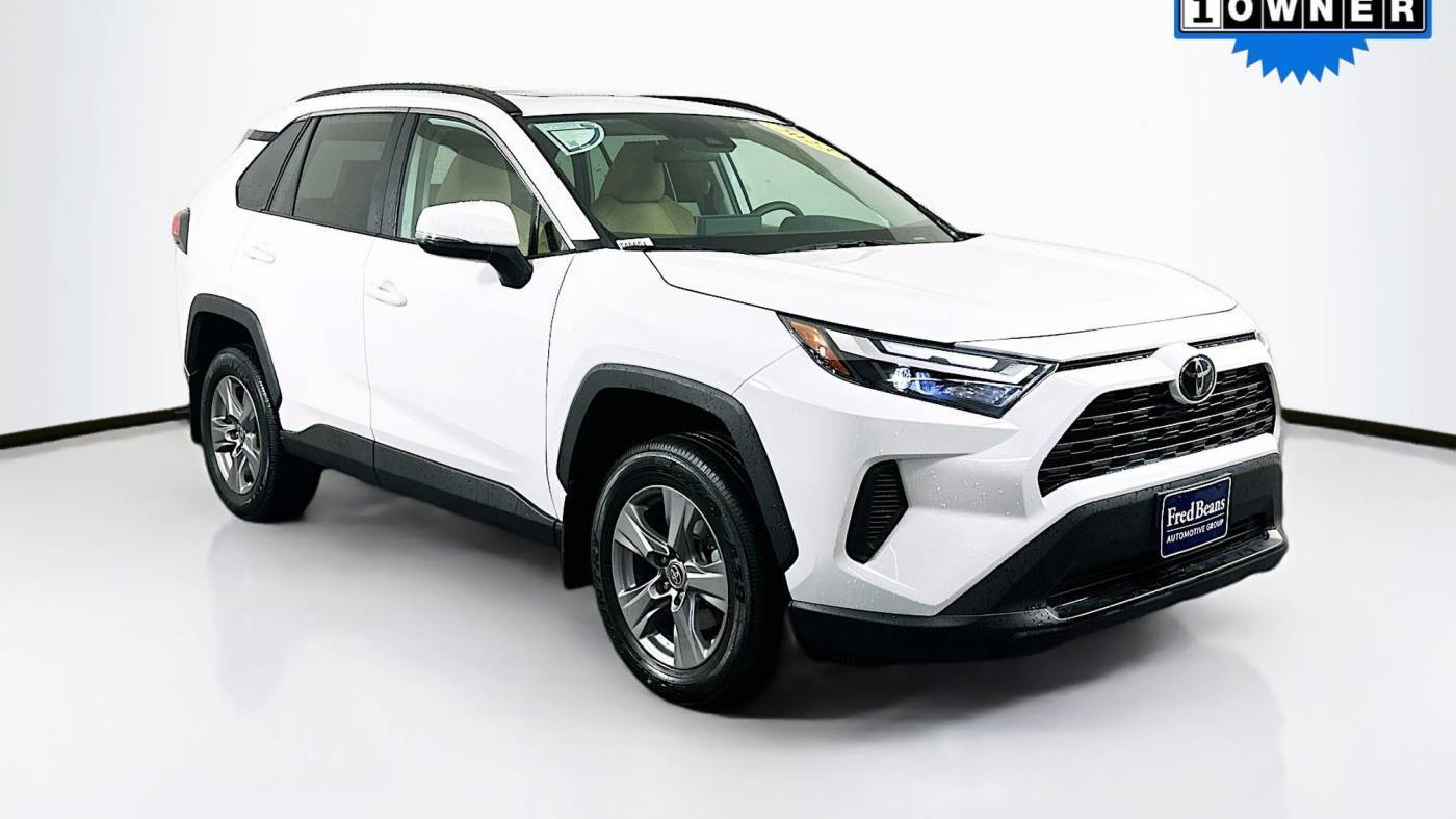 2023 Toyota RAV4 XLE — SUV — 20,724 mi — Flemington, NJ