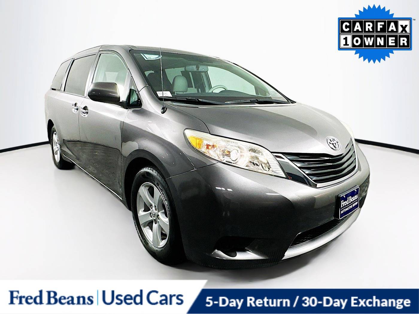 2013 Toyota Sienna LE — Minivan — 101,621 mi — Flemington, NJ