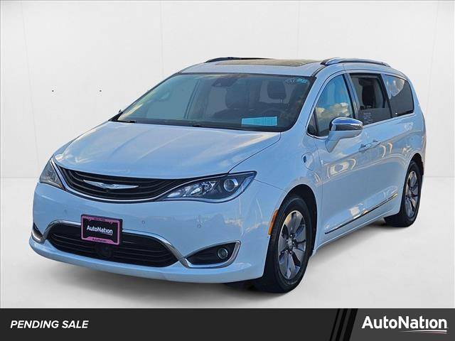 2018 Chrysler Pacifica Hybrid Limited — Minivan — 67,933 mi — Spring, TX