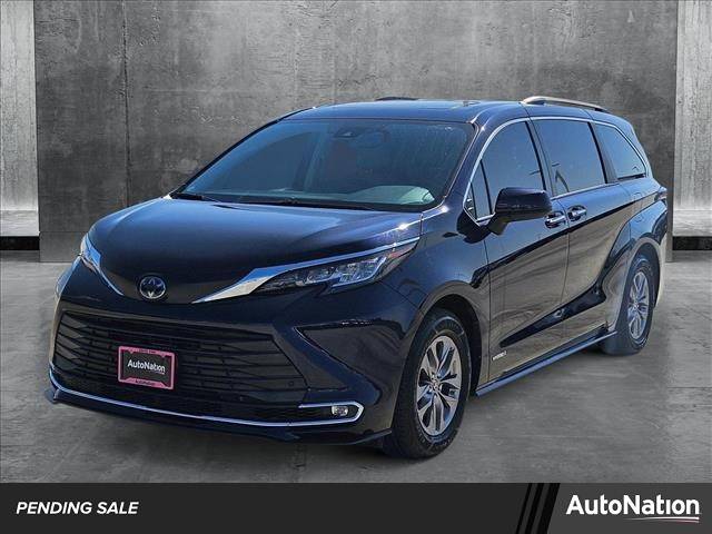 2021 Toyota Sienna XLE — Minivan — 45,421 mi — Spring, TX