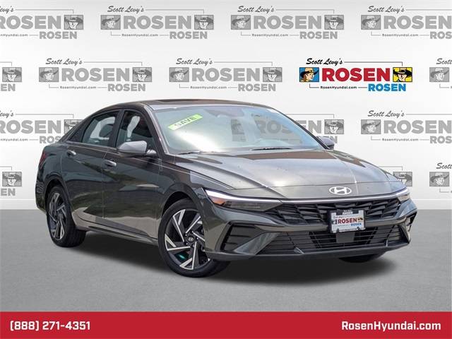 2024 Hyundai Elantra SEL — Sedan — 3,092 mi — Algonquin, IL