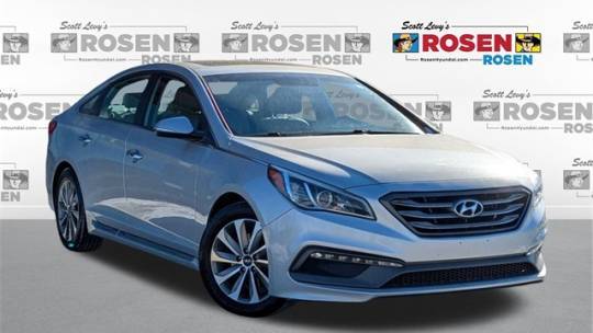 2017 Hyundai Sonata Sport — Sedan — 77,920 mi — Algonquin, IL