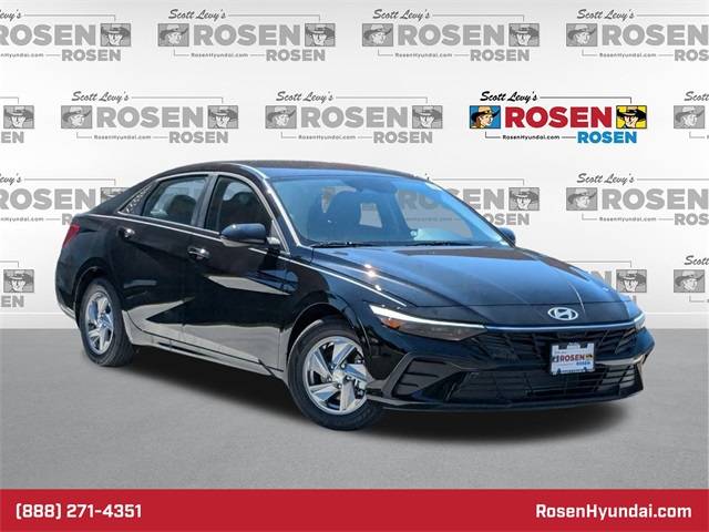 2024 Hyundai Elantra SE — Sedan — 4,468 mi — Algonquin, IL
