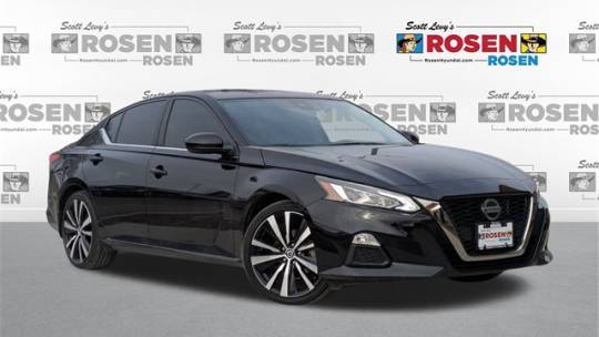 2022 Nissan Altima SR — Sedan — 58,300 mi — Algonquin, IL