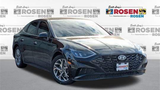 2020 Hyundai Sonata SEL — Sedan — 56,960 mi — Algonquin, IL