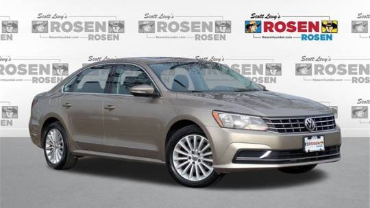 2016 Volkswagen Passat 1.8T SE — Sedan — 107,957 mi — Algonquin, IL
