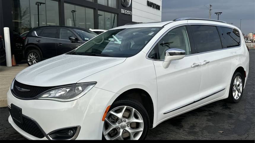 2020 Chrysler Pacifica Limited — Minivan — 102,989 mi — Countryside, IL
