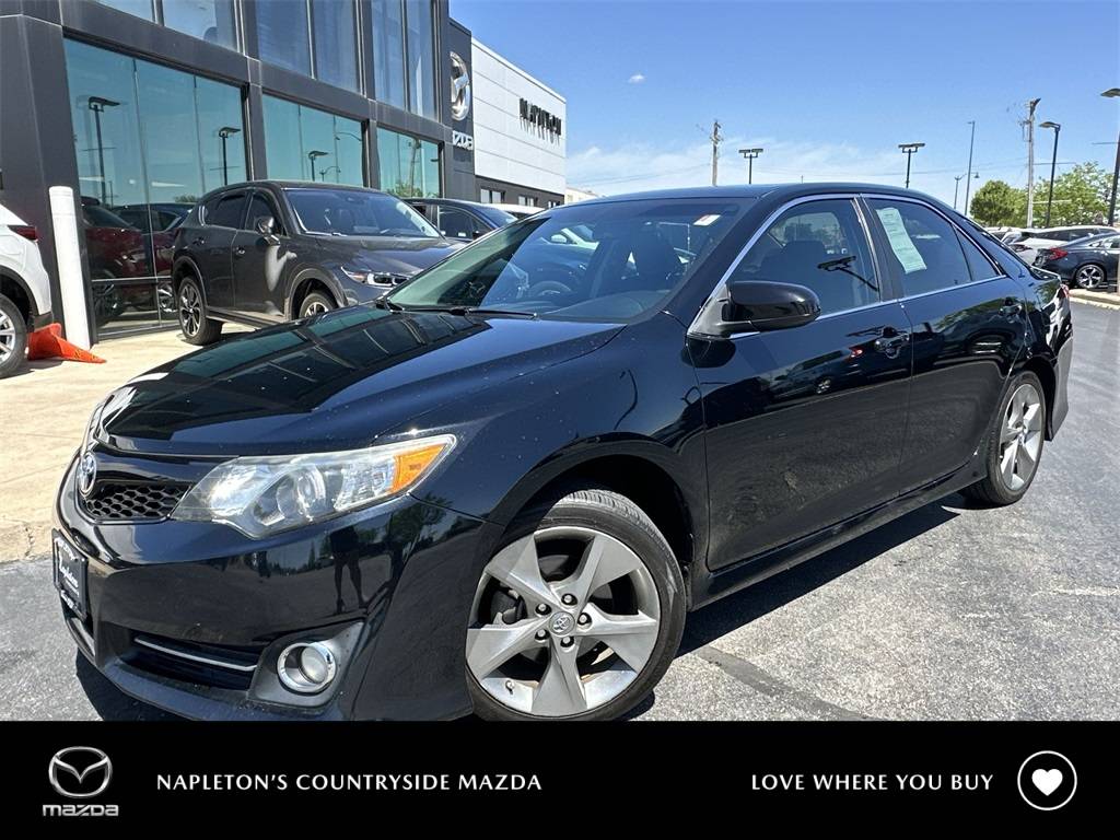 2012 Toyota Camry L — Sedan — 121,285 mi — Countryside, IL