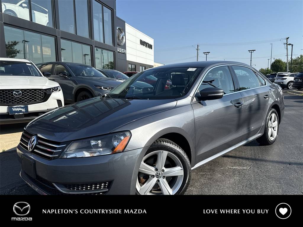 2013 Volkswagen Passat SE — Sedan — 64,500 mi — Countryside, IL