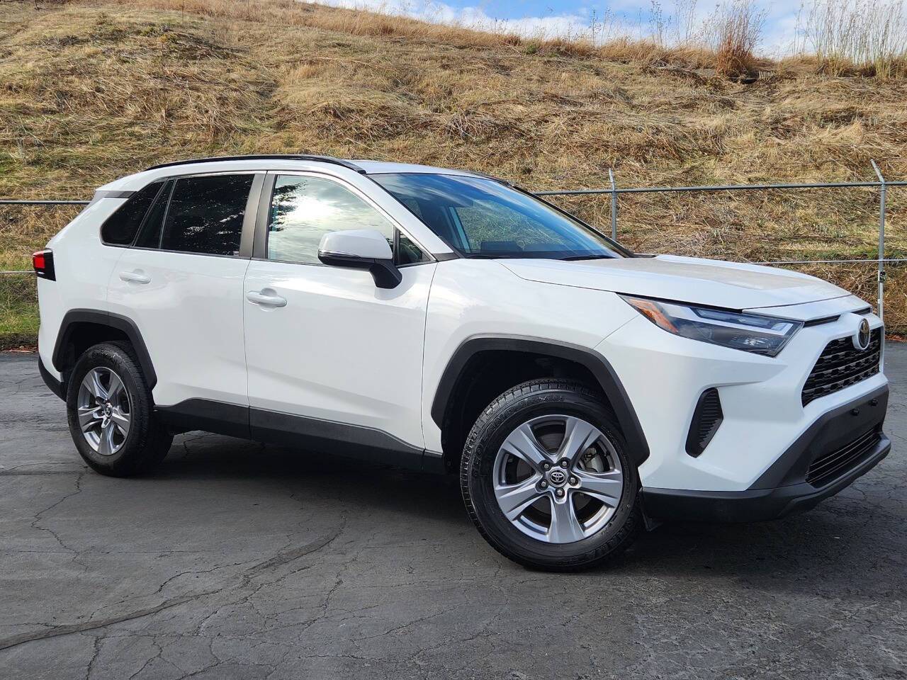 2022 Toyota RAV4 XLE — SUV — 80,748 mi — Fairfield, CA