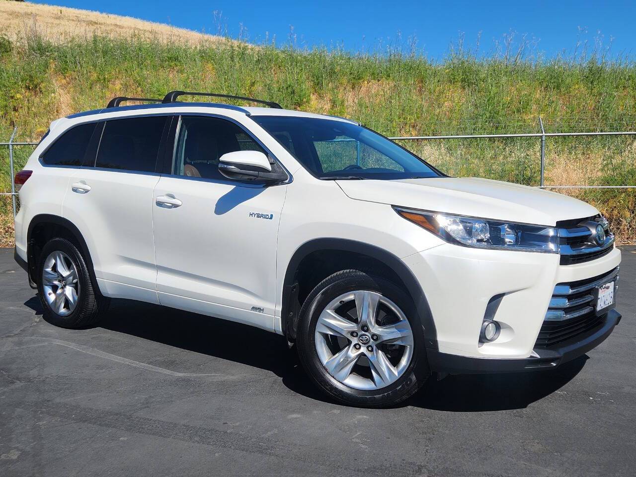 2017 Toyota Highlander Hybrid Limited — SUV — 104,876 mi — Fairfield, CA