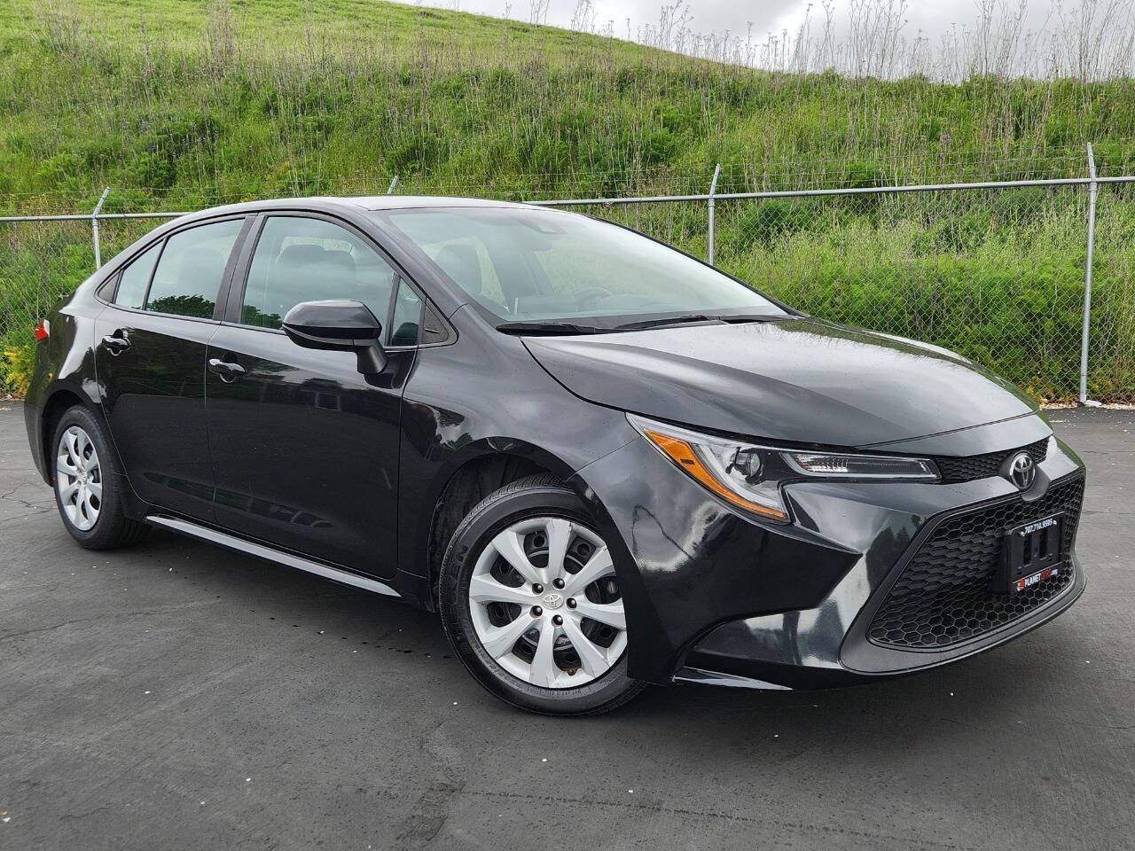 2021 Toyota Corolla LE — Sedan — 124,459 mi — Fairfield, CA